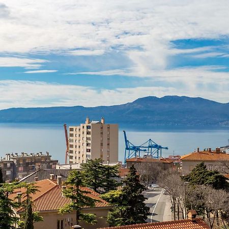 Consensus Apartment Риека Экстерьер фото